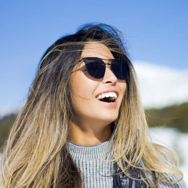 Porträtfoto einer Ansprechperson bei Clodajuemn für die UX/UI Design Ausbildung